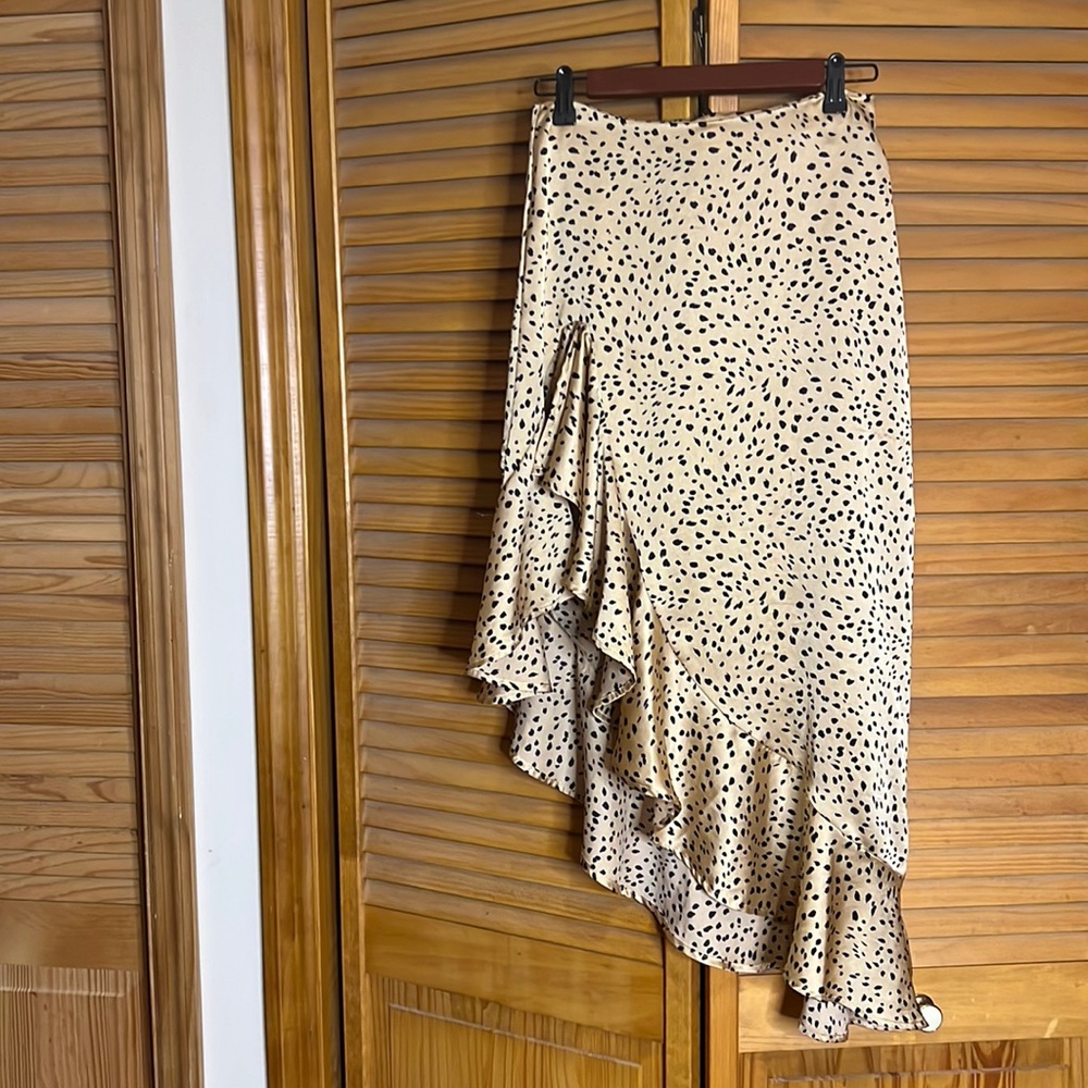 F21 cheetah silky skirt